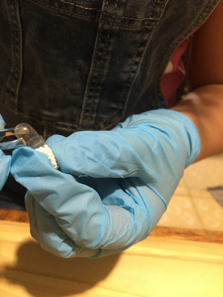 llenado manual de capsula rigida