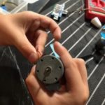 Figura 2. Poner hélices al motor.